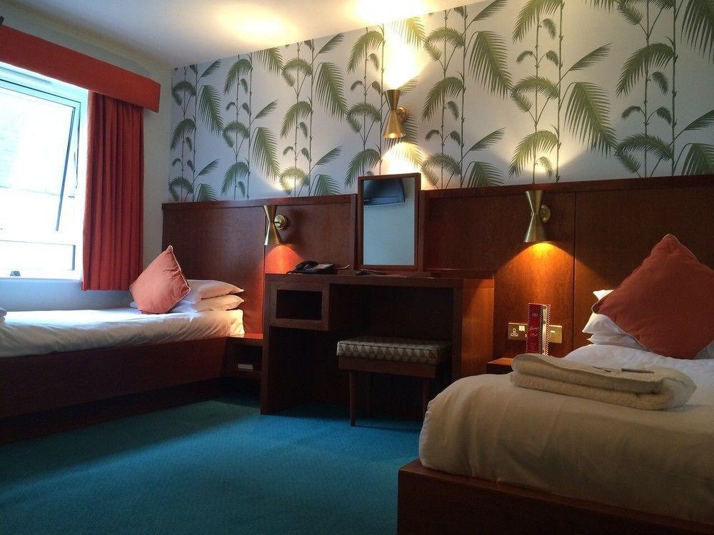 7Hotel Diner Halstead  Екстериор снимка
